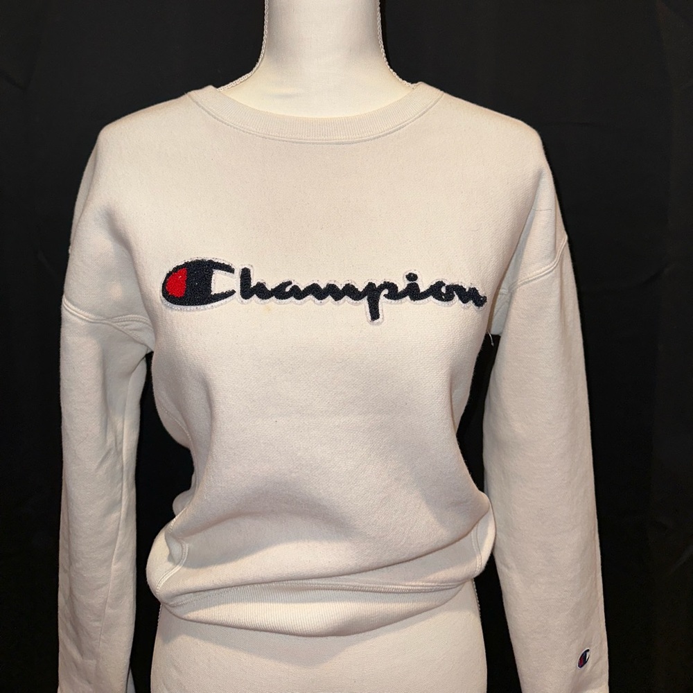 Women’s champion sweater